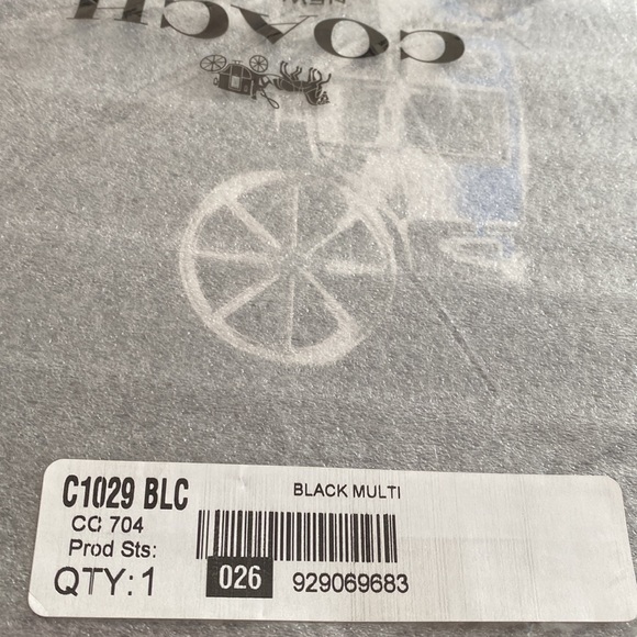 NWT Coach Tablet Sleeve With Horse And Carriage - Picture 2 of 2